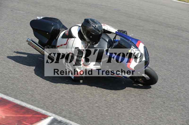 /Archiv-2023/28 05.06.2023 Moto Club Anneau du Rhin/vert-medium/25